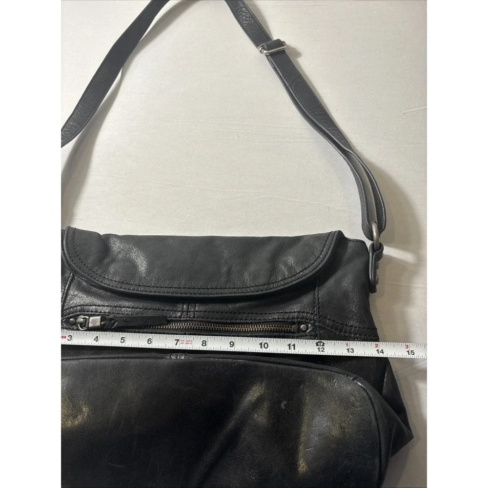 The Sak Black 100% Leather‎ Purse Handbag Bag Magnetic Flap Foldover Soft
